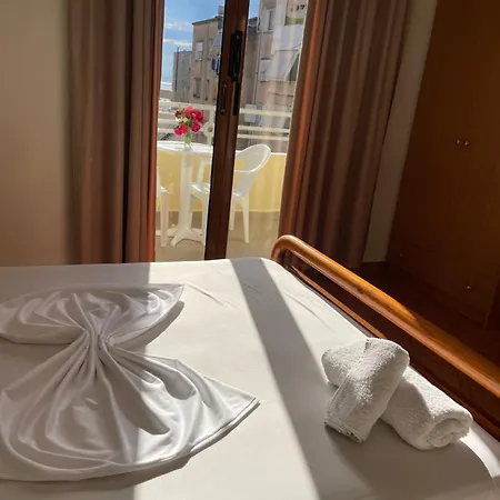 Ajsi Appartement *