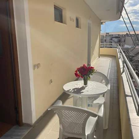 Ajsi Apartment